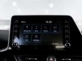 Toyota C-HR (2021) thumbnail 19