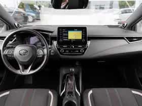 Toyota Corolla (2021) thumbnail 4