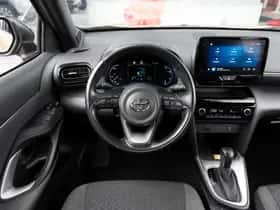 Toyota Yaris Cross (2022) thumbnail 11