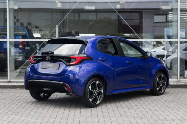 Toyota Yaris (2025) thumbnail 2