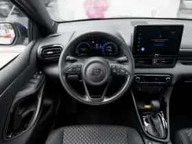 Toyota Yaris (2025) thumbnail 5