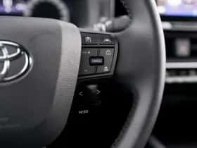 Toyota C-HR (2024) thumbnail 14