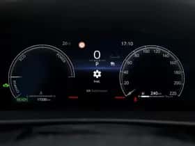 Toyota C-HR (2024) thumbnail 6