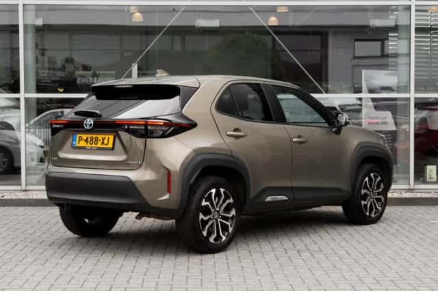 Toyota Yaris Cross (2022) thumbnail 2