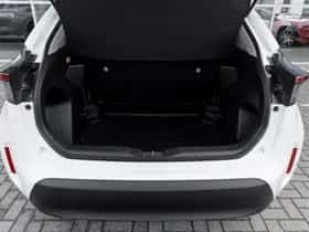 Toyota Yaris Cross (2023) thumbnail 16