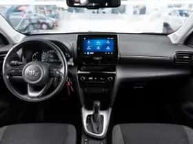 Toyota Yaris Cross (2023) thumbnail 4