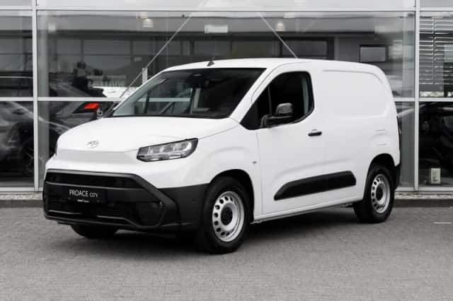 Toyota Proace (2026) thumbnail 1