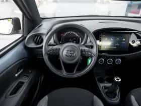 Toyota Aygo X (2025) thumbnail 5