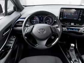 Toyota C-HR (2020) thumbnail 11