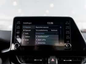 Toyota C-HR (2020) thumbnail 18