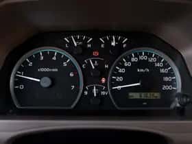 Toyota Land Cruiser (2022) thumbnail 6