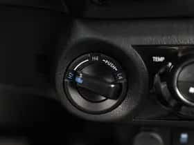 Toyota Hilux (2024) thumbnail 22