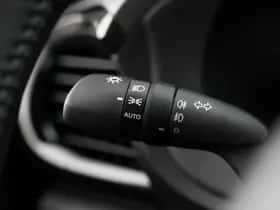 Toyota Hilux (2024) thumbnail 25