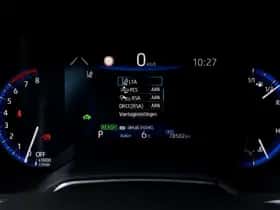 Toyota Corolla (2023) thumbnail 6
