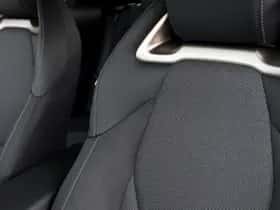 Toyota C-HR (2026) thumbnail 12