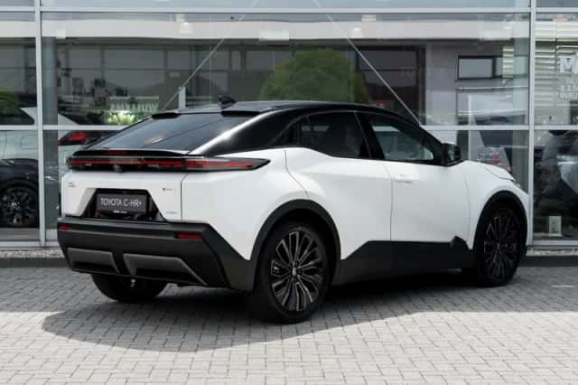 Toyota C-HR+ (2026) thumbnail 2