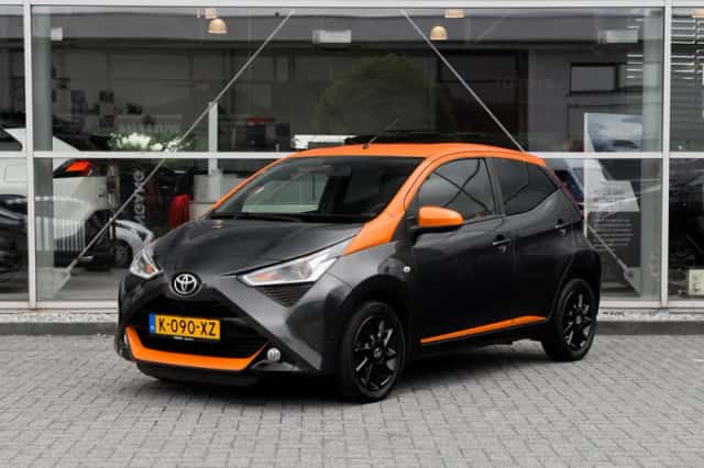 Toyota Aygo (2021) thumbnail 1
