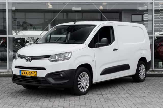 Toyota Proace (2021) thumbnail 1