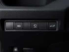 Toyota RAV4 (2020) thumbnail 33