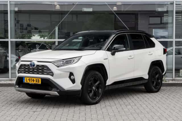 Toyota RAV4 (2019) thumbnail 1