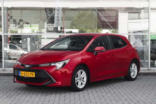 Toyota Corolla (2021) thumbnail 1
