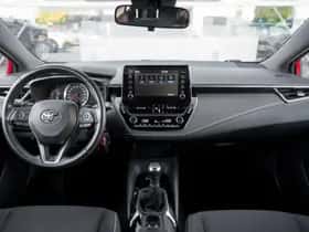 Toyota Corolla (2021) thumbnail 4