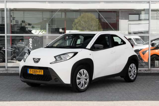 Toyota Aygo X (2023) thumbnail 1