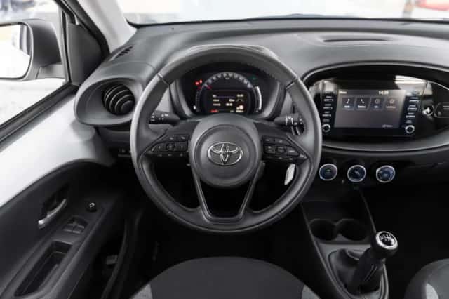 Toyota Aygo X (2023) thumbnail 5