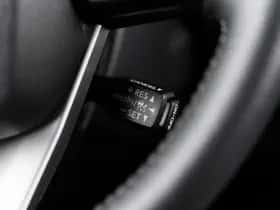 Toyota Hilux (2024) thumbnail 26