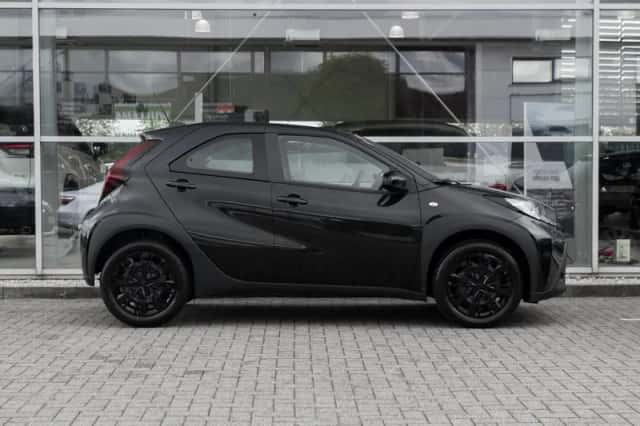 Toyota Aygo X (2025) thumbnail 3