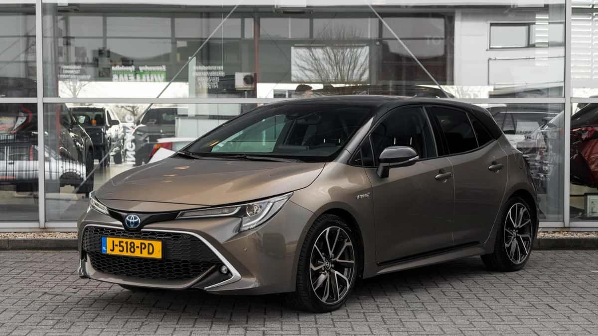 Toyota Corolla (2019) — foto 1