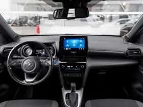 Toyota Yaris Cross (2022) thumbnail 4