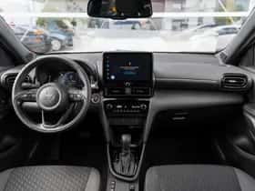 Toyota Yaris Cross (2026) thumbnail 4