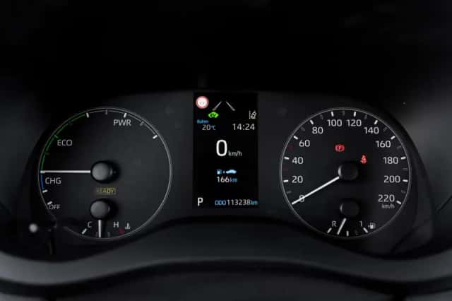 Toyota Yaris (2022) thumbnail 6