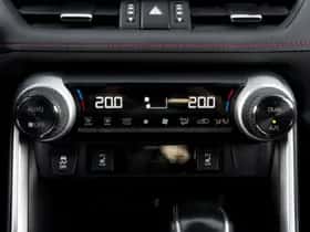 Toyota RAV4 (2020) thumbnail 25