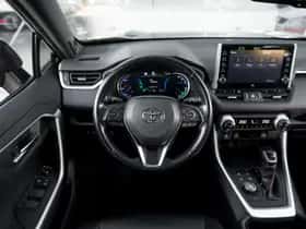 Toyota RAV4 (2020) thumbnail 5