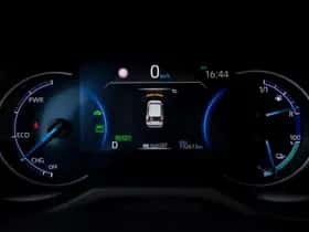 Toyota RAV4 (2020) thumbnail 6