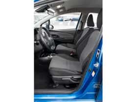 Toyota Yaris (2016) thumbnail 11