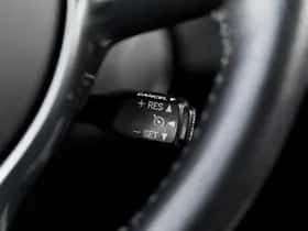 Toyota Yaris (2016) thumbnail 27