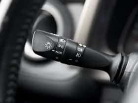 Toyota RAV4 (2013) thumbnail 29