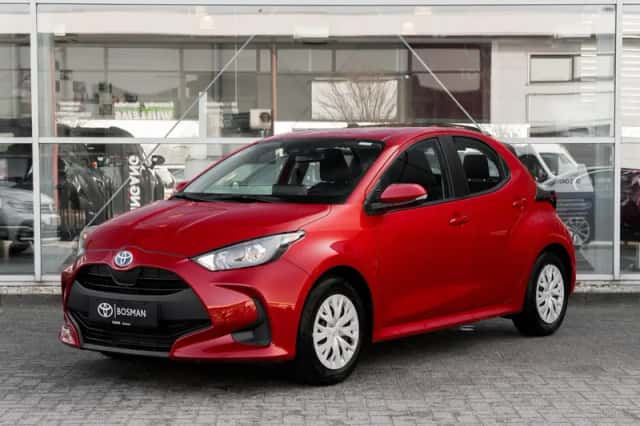 Toyota Yaris (2022) thumbnail 1