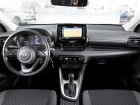 Toyota Yaris (2022) thumbnail 4