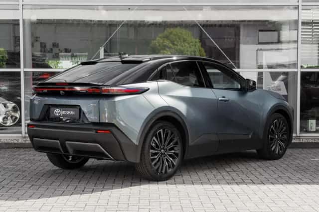 Toyota C-HR+ (2026) thumbnail 2