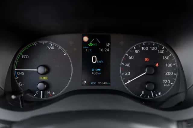 Toyota Yaris (2022) thumbnail 6