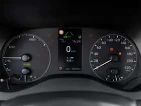 Toyota Yaris (2022) thumbnail 6