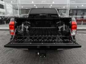 Toyota Hilux (2024) thumbnail 15