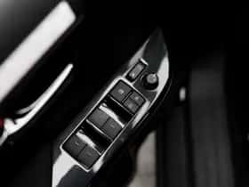 Toyota Hilux (2024) thumbnail 29