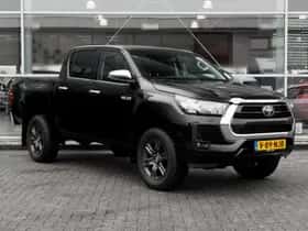 Toyota Hilux (2024) thumbnail 7