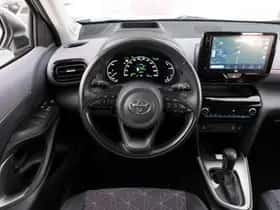 Toyota Yaris Cross (2022) thumbnail 5