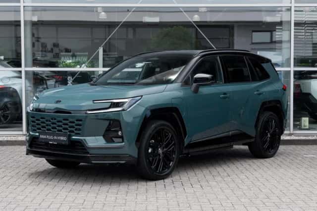 Toyota RAV4 (2026) thumbnail 1